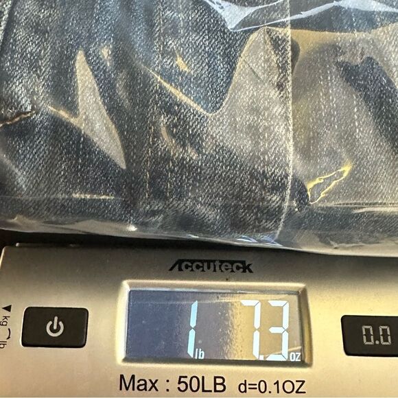 Ralph Lauren Women’s SZ Medium Petite Classic Blue Denim Jean Jacket Casual - Picture 15 of 15